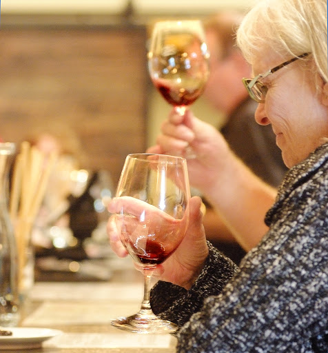 Winery «Stave & Stone Winery», reviews and photos, 210 Oak St, Hood River, OR 97031, USA