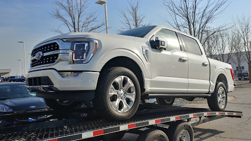 Car Dealer «Dewey Ford», reviews and photos, 3055 SE Delaware Ave, Ankeny, IA 50021, USA