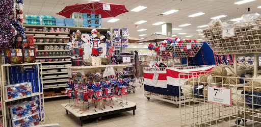 Home Goods Store «Christmas Tree Shops», reviews and photos, 393 N Central Ave, Hartsdale, NY 10530, USA