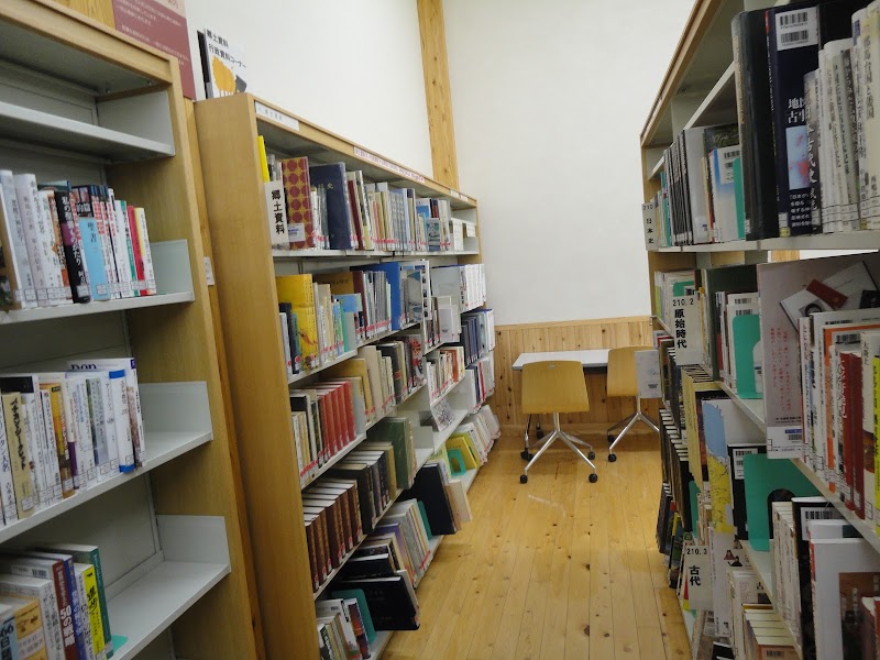 広川町立図書館