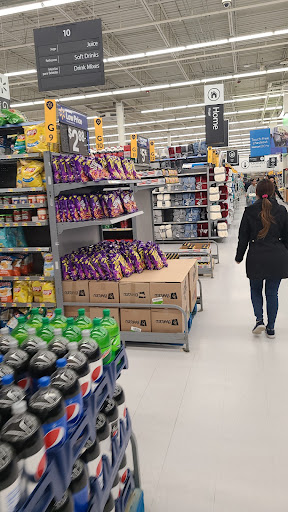 Discount Store «Walmart», reviews and photos, 70 Pleasant Valley St, Methuen, MA 01844, USA