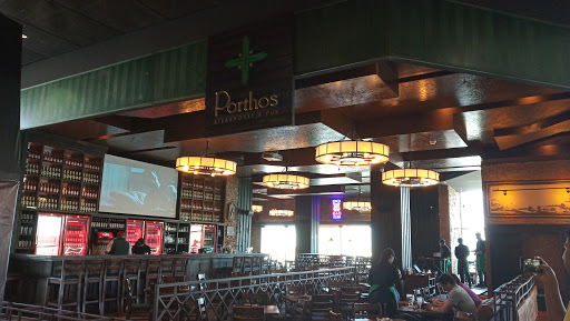 Porthos SteakHouse & Pub