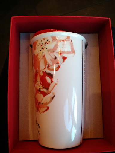 Coffee Shop «Starbucks», reviews and photos, 6455 Carlisle Pike #1a, Mechanicsburg, PA 17050, USA