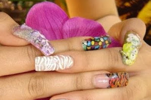 Rosy Nails & Beauty