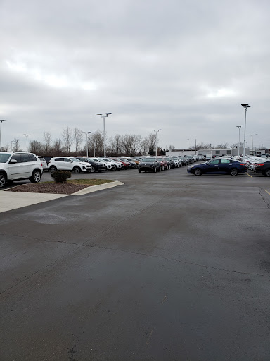 Auto Repair Shop «Summit Place Kia East», reviews and photos, 44900 N Gratiot Ave, Charter Twp of Clinton, MI 48036, USA