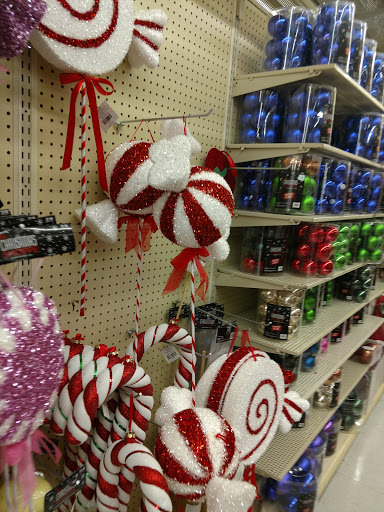Craft Store «Hobby Lobby», reviews and photos, 44725 Schoenherr Rd, Sterling Heights, MI 48313, USA