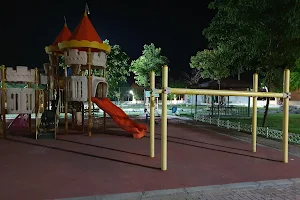 Çocuk Bahçesi image