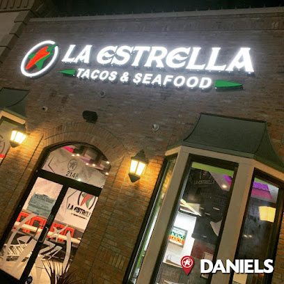 La Estrella Tacos & Seafood - 2148 Daniels St, Manteca, CA 95337