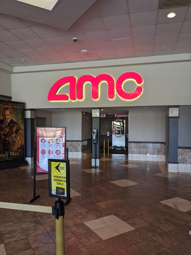 Movie Theater «AMC Classic River Hills 10», reviews and photos, 121 River Hills Rd, Asheville, NC 28805, USA