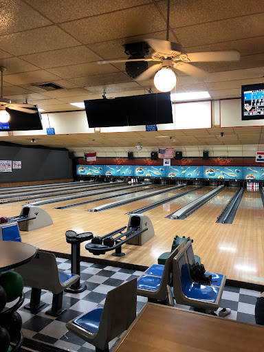 Bowling Alley «Albemarle Bowling Center», reviews and photos, 603 S Hughes Blvd, Elizabeth City, NC 27909, USA