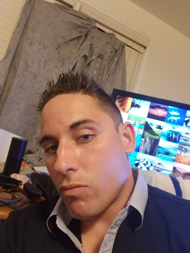 Barber Shop «Prestige Barber Shop», reviews and photos, 283 Merrick Rd, Rockville Centre, NY 11570, USA