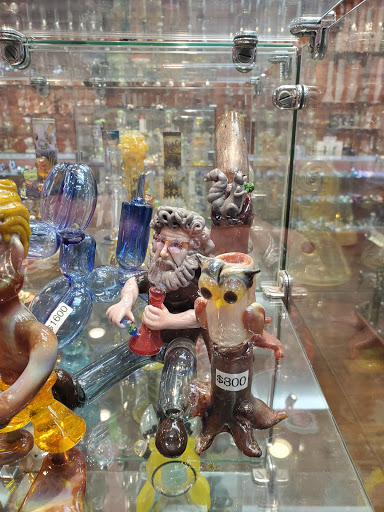 Tobacco Shop «Manhattan Beach Smoke Shop», reviews and photos, 1005 N Aviation Blvd, Redondo Beach, CA 90278, USA