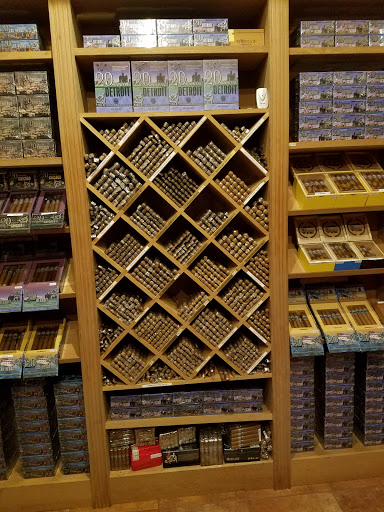 Tobacco Shop «La Casa Cigars and Lounge - Retail», reviews and photos, 1502 Randolph Street #100, Detroit, MI 48226, USA