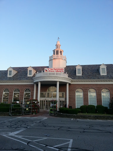 Home Goods Store «Christmas Tree Shops», reviews and photos, 99 E Main Rd, Middletown, RI 02842, USA