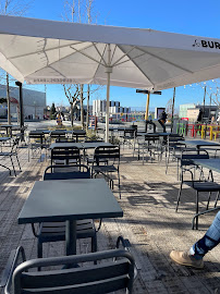 Atmosphère du Restaurant de hamburgers Les Burgers de Papa à Saint-Étienne - n°10