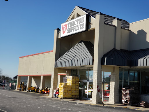 Home Improvement Store «Tractor Supply Co.», reviews and photos, 156 M.L.K. Jr Blvd, Monroe, GA 30655, USA