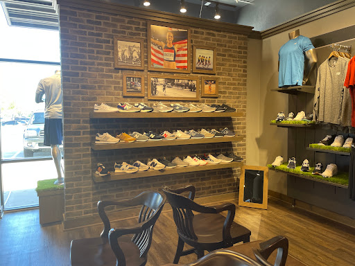 Shoe Store «New Balance Frisco», reviews and photos, 8300 Gaylord Pkwy #4, Frisco, TX 75034, USA