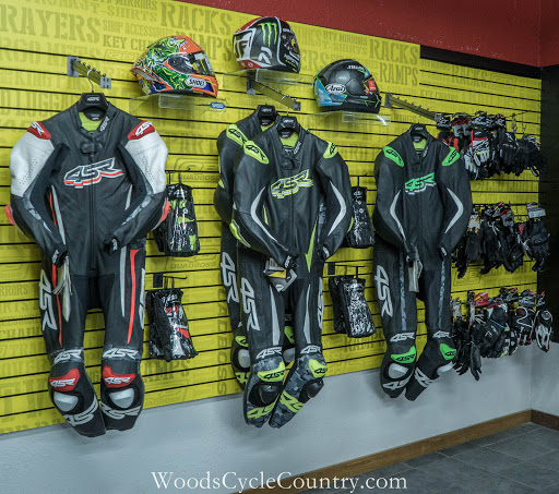 Motorcycle Dealer «Woods Cycle Country», reviews and photos, 1933 Interstate 35 Frontage Rd, New Braunfels, TX 78130, USA