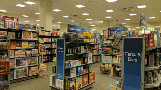 Book Store «Barnes & Noble», reviews and photos, 7200 Harrison Ste 5 #5, Rockford, IL 61112, USA
