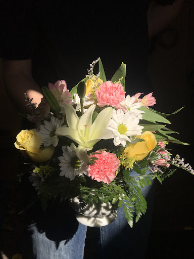 Florist «Coleman Florists», reviews and photos, 221 N Olive St, Pacific, MO 63069, USA