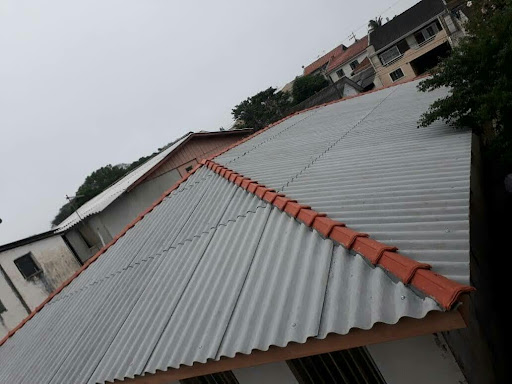 EZ Carpintaria construções e reforma de telhados em curitiba