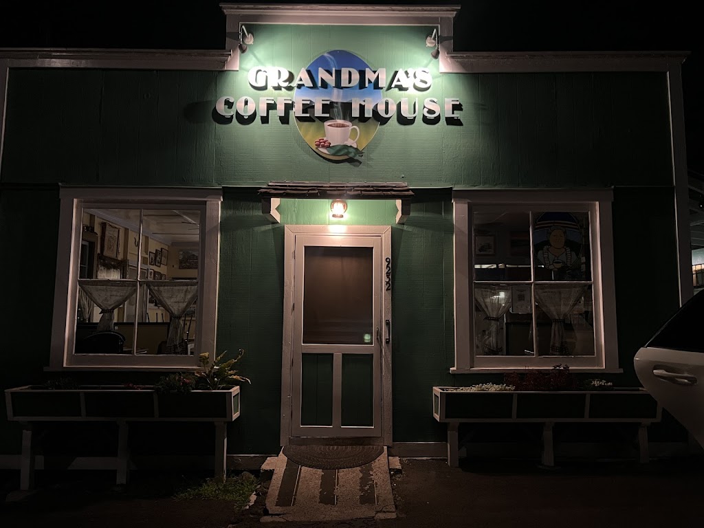 Grandma's Coffee House 96790