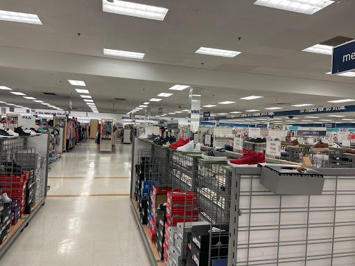 Department Store «Marshalls», reviews and photos, 411 Barnum Ave, Stratford, CT 06614, USA