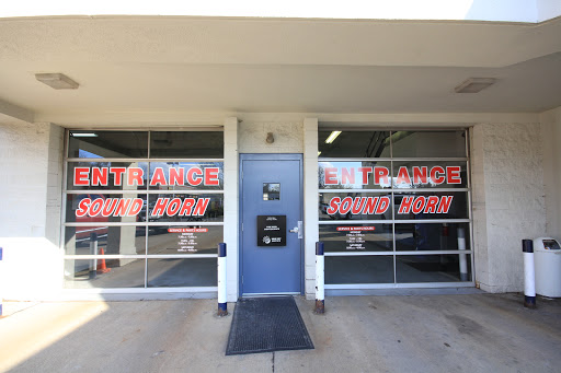 Car Dealer «Jeff Wyler Chrysler Jeep Dodge Ft Thomas», reviews and photos, 100 Alexandria Pike, Fort Thomas, KY 41075, USA