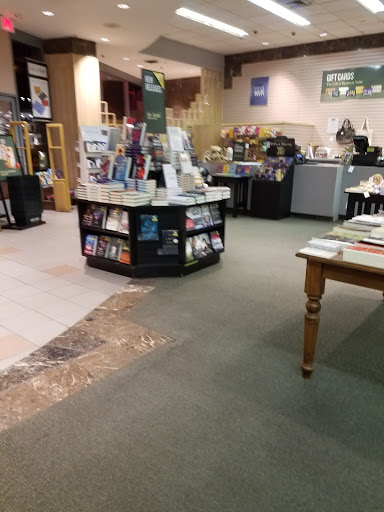 Book Store «Bookstar (Barnes & Noble)», reviews and photos, 8650 Genesee Ave, San Diego, CA 92122, USA