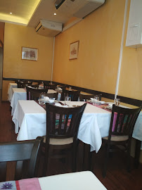 Atmosphère du Restaurant indien Le Jaipur à Saint-Denis - n°4