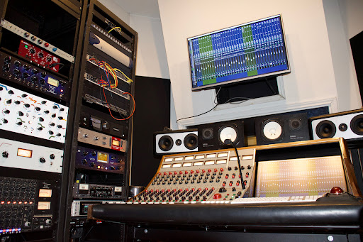 Recording studio Garland