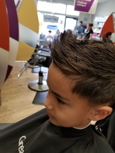 Hair Salon «Great Clips», reviews and photos, 5225 Canyon Crest Dr #35, Riverside, CA 92507, USA