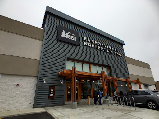 Camping Store «REI», reviews and photos, 6424 Sawmill Rd, Columbus, OH 43235, USA