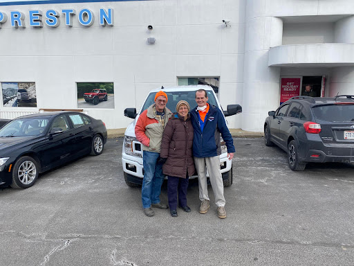 Ford Dealer «Preston Ford», reviews and photos, 13580 W Center St, Burton, OH 44021, USA