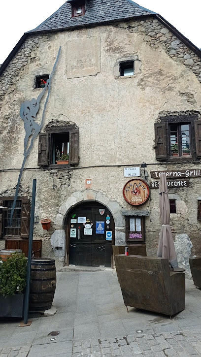 Taverna-Grill Restaurante - Carrer Cardenau Casanhes, 25598 Salardú, Lleida, Spain