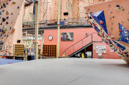 Recreation Center «Earth Treks Timonium», reviews and photos, 1930 Greenspring Dr, Lutherville-Timonium, MD 21093, USA