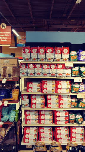 Supermarket «Giant Eagle Supermarket», reviews and photos, 9901 Mountain View Dr, West Mifflin, PA 15122, USA