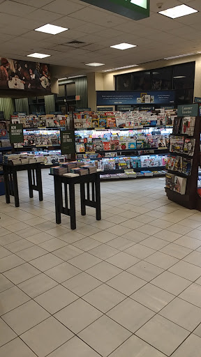 Book Store «Barnes & Noble», reviews and photos, 91 Old Country Rd, Carle Place, NY 11514, USA