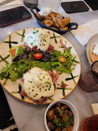 Œufs Bénédicte du Restaurant brunch Baja à Paris - n°19