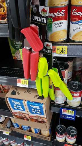 Supermarket «Walmart Neighborhood Market», reviews and photos, 2551 W Cermak Rd, Chicago, IL 60608, USA