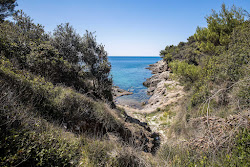 Fotografie cu Stoja beach - locul popular printre cunoscătorii de relaxare