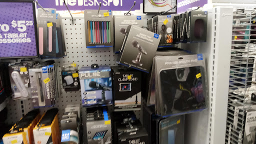 Variety Store «Five Below», reviews and photos, 300 Marketplace Blvd, Hamilton Township, NJ 08691, USA