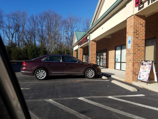 Grocery Store «Five Mile International Supermarket», reviews and photos, 6322 5 Mile Centre Park, Fredericksburg, VA 22407, USA
