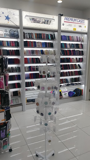 Phone Repair Service «The Fix - Mobile Phone & Computer Repair», reviews and photos, 17057 N Outer 40 Rd, Chesterfield, MO 63005, USA