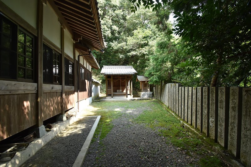 河内神社