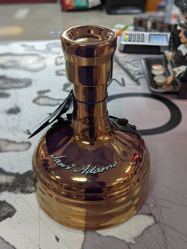 Liquor Store «Tiverton Liquor Store», reviews and photos, 65 Main Rd, Tiverton, RI 02878, USA