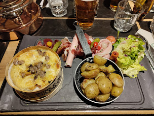 Photo n°94 de Restaurant Le Flocon - La Rosière à Montvalezan ()