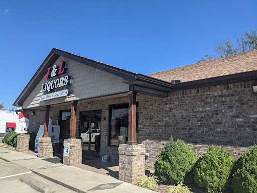 Liquor Store «J & L Liquors», reviews and photos, 322 Hester Dr, White House, TN 37188, USA