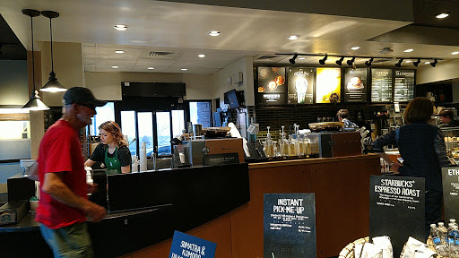 Coffee Shop «Starbucks», reviews and photos, 506 Castle Pines Pkwy, Castle Rock, CO 80108, USA