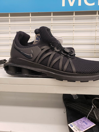 Clothing Store «Ross Dress for Less», reviews and photos, 1202 W Centerville Rd, Garland, TX 75041, USA